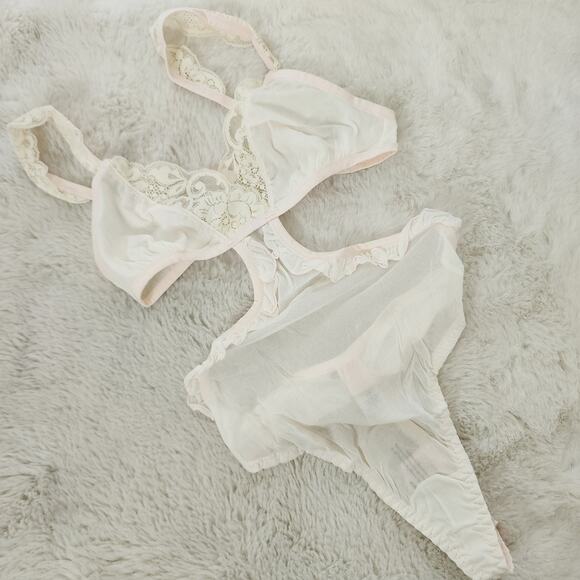 NEW We Are Hah Key To Your Heart Cream Pink Mesh Teddy Bodysuit - Picture 1 of 10